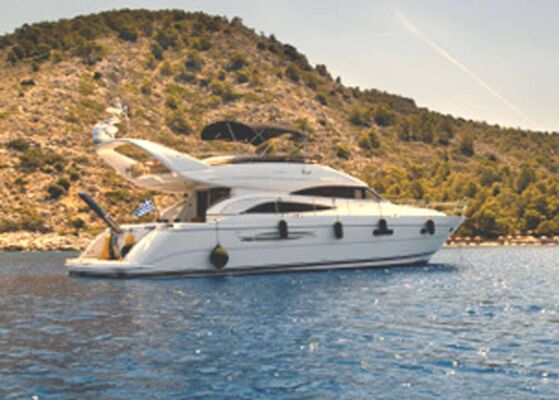 Luxury motor yacht PRINCESS 61