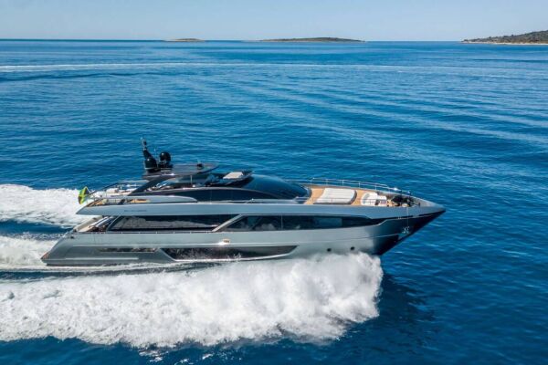 Yacht de luxe YOYITA II