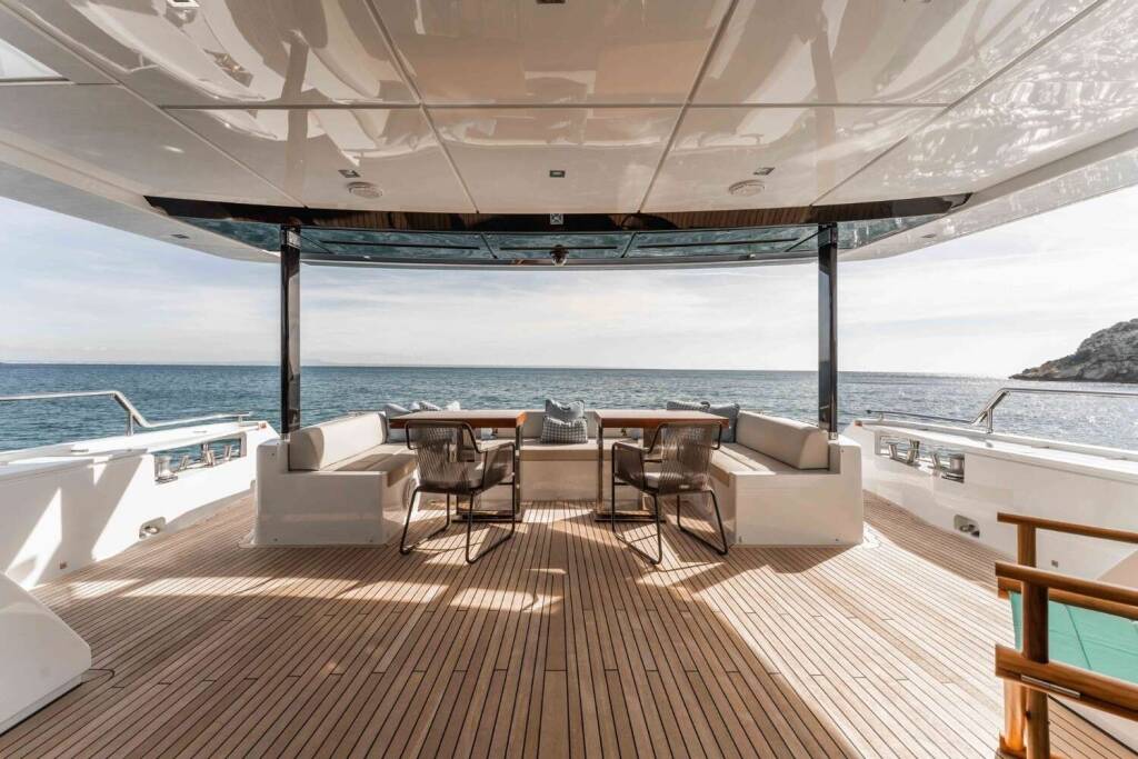 Luxury motor yacht ELYSIUM I