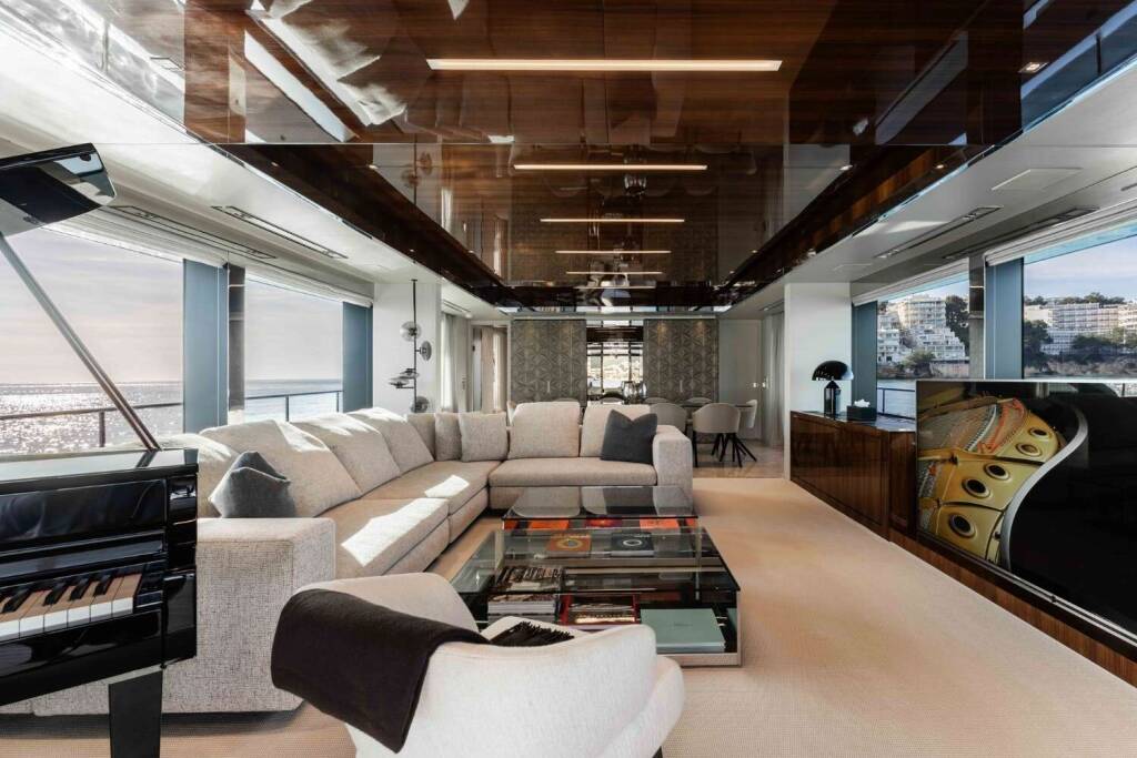 Luxury motor yacht ELYSIUM I