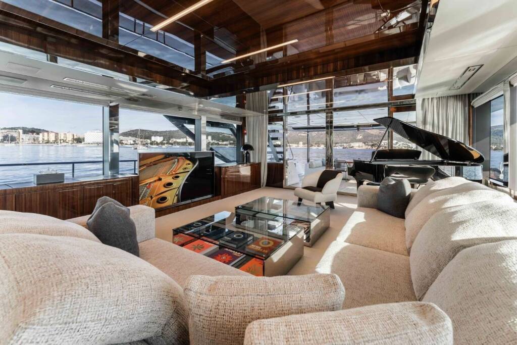 Luxury motor yacht ELYSIUM I