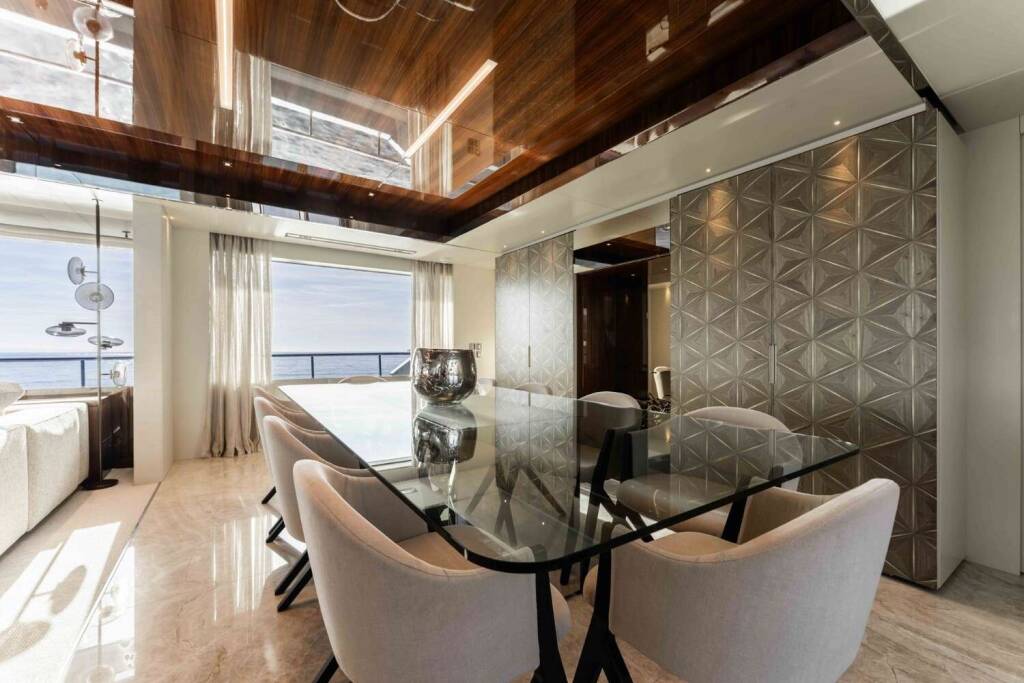 Luxury motor yacht ELYSIUM I