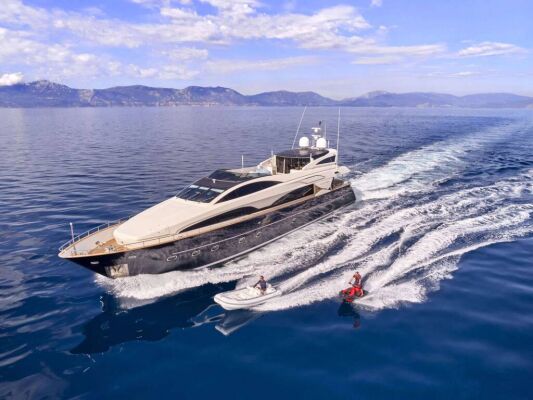 Yacht de luxe BEYOND