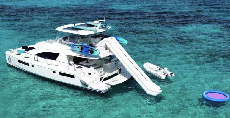 Catamaran de luxe avec équipage SOUTHERN SKY