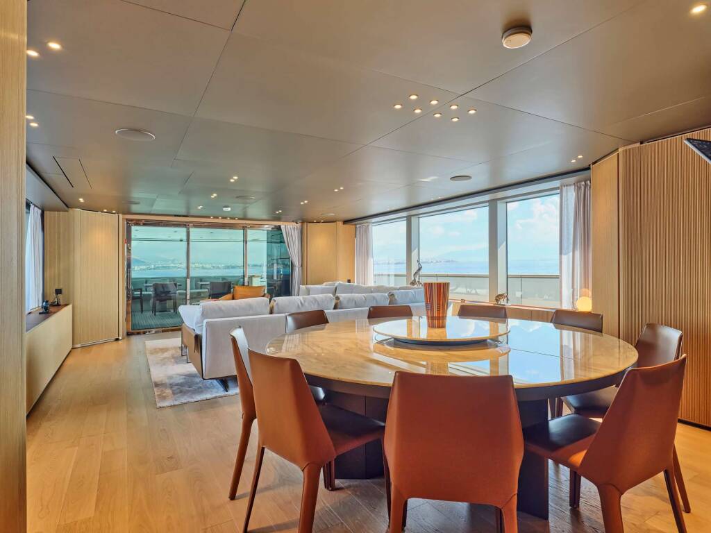 Luxury motor yacht K2