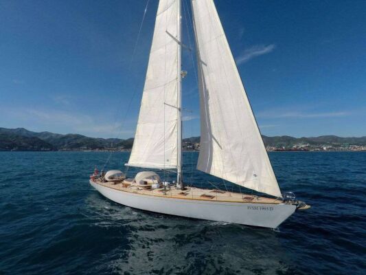 Luxury sailing yacht QUARTA SANTA MARIA