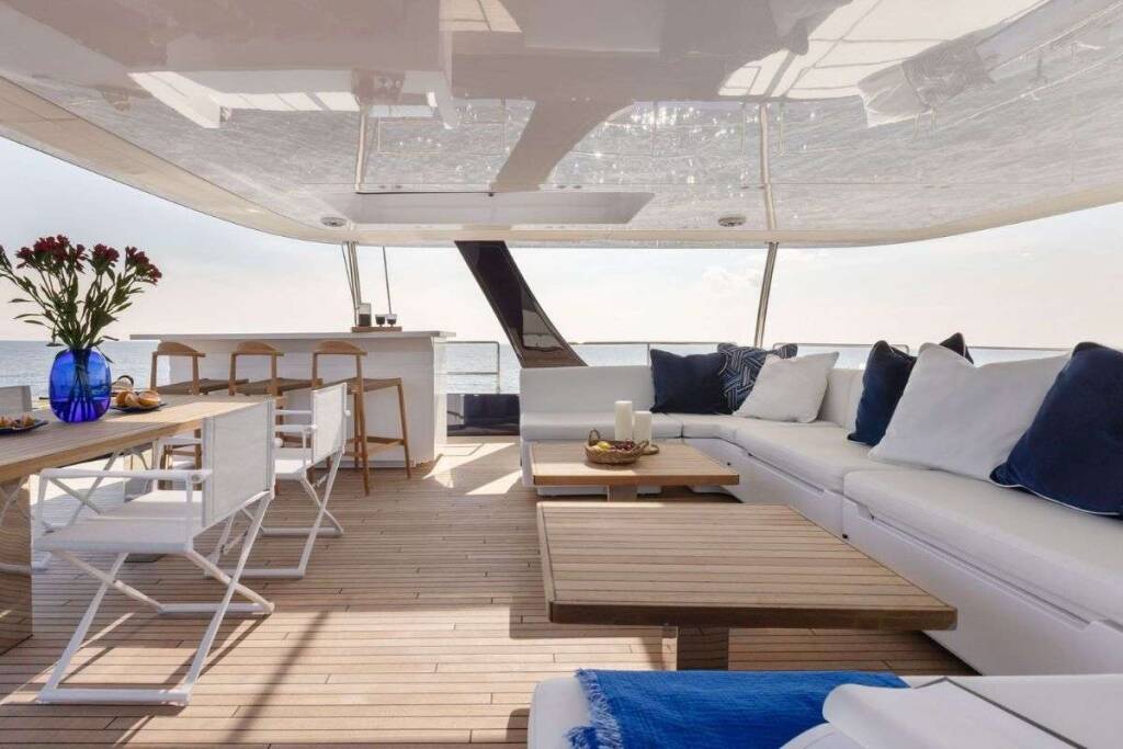Luxury Crewed Catamaran FELICITA