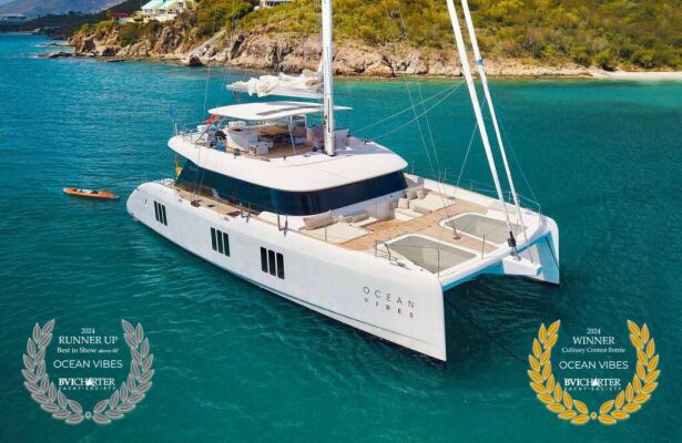 Catamaran de luxe avec équipage OCEAN VIBES
