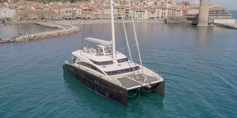 Catamaran de luxe avec équipage HOUBARA