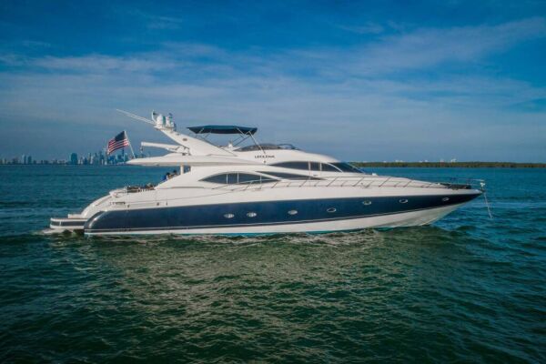 Yacht de luxe LeoLena