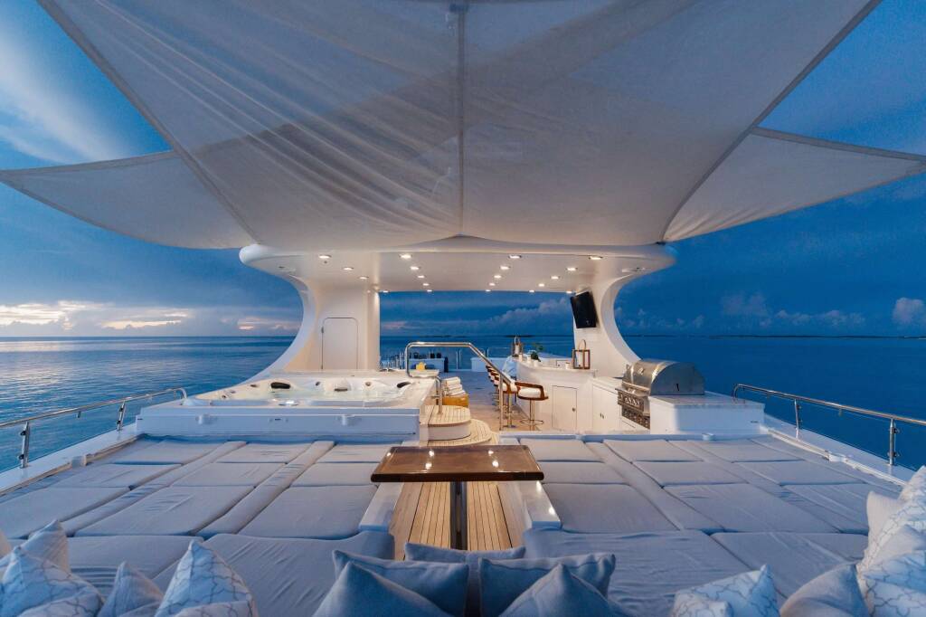 Yacht de luxe TCB