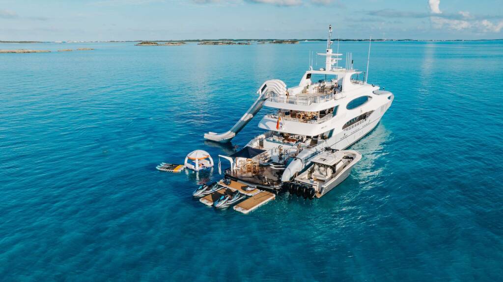 Yacht de luxe TCB
