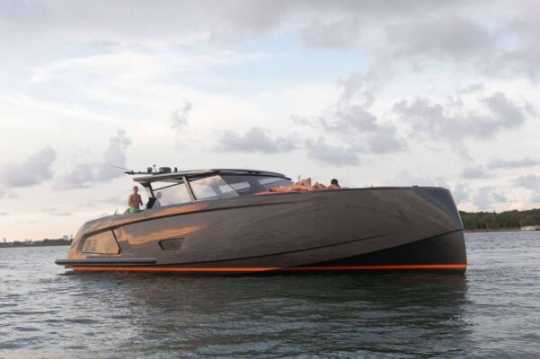 Yacht de luxe Sexsea