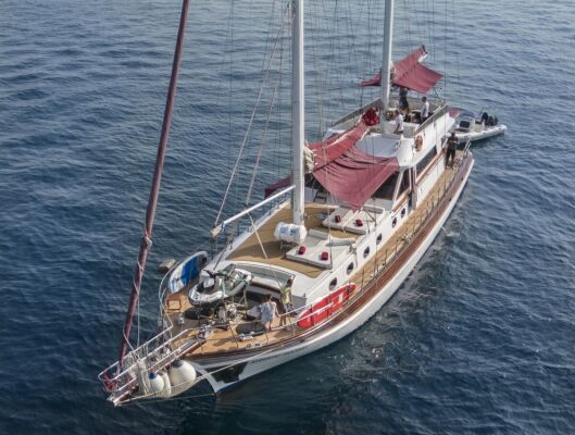 Goleta & Motovelero Adriatic Holiday