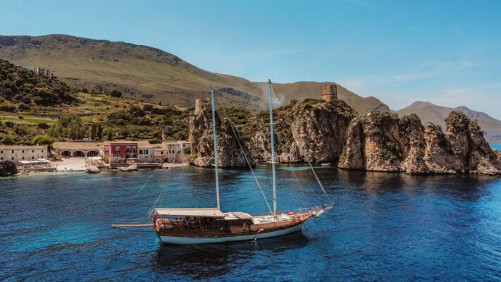 Gulet & Motorsailer Hande - Capo Galera