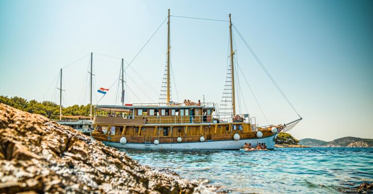 Gulet & Motor Sailer Novi Dan