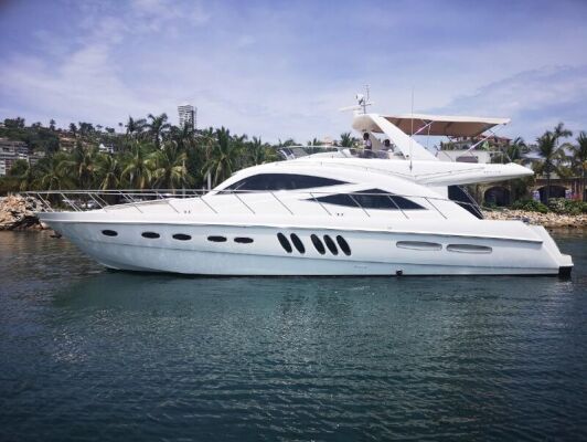 Luxury motor yacht Magika