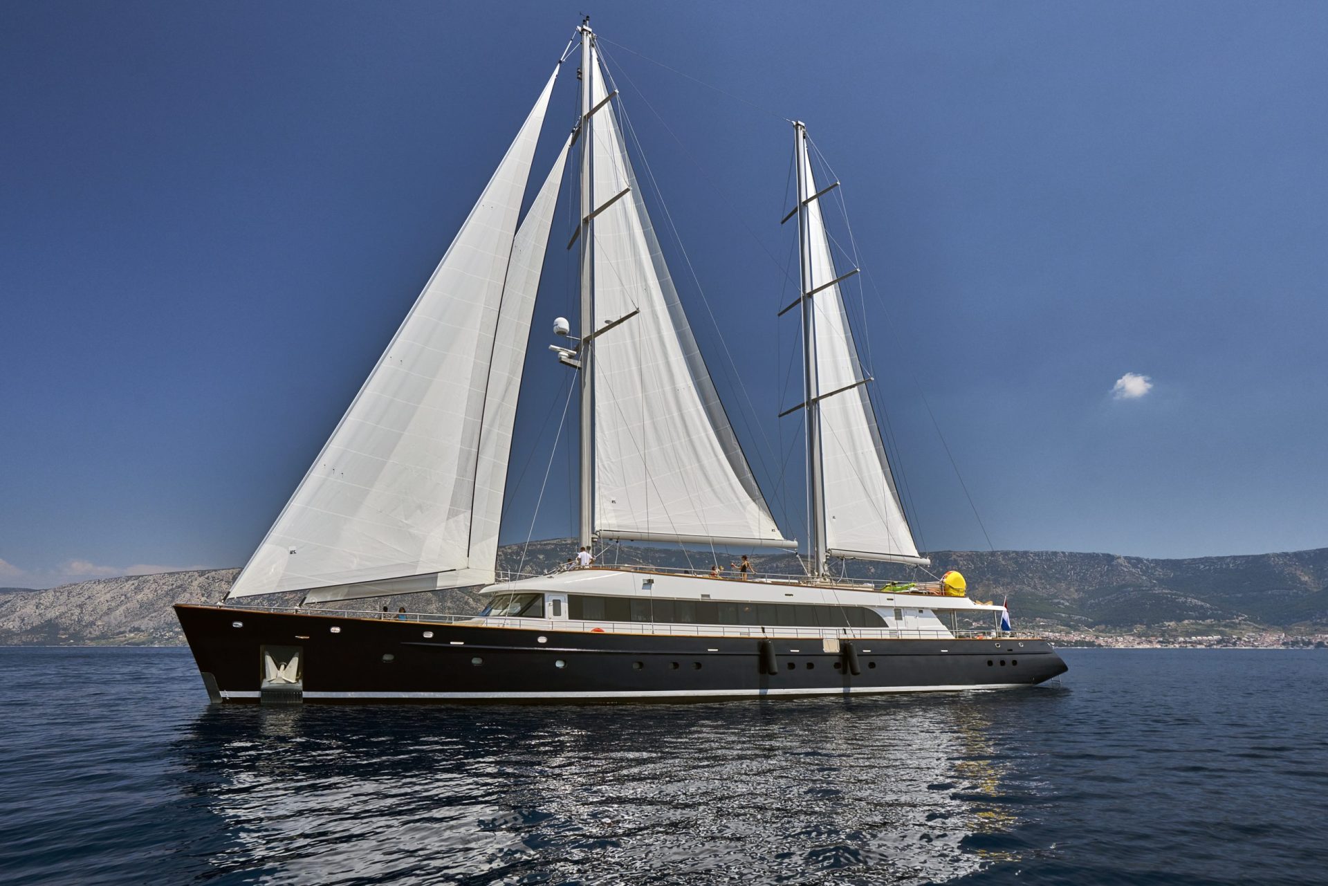 luxury catamaran croatia