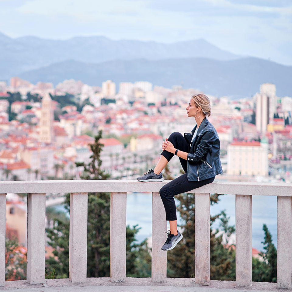Welche Sprache wird in Kroatien gesprochen? 6 Croatian girl speaking english